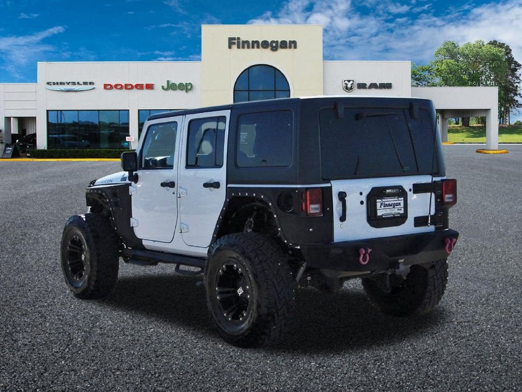 2015 Jeep Wrangler Unlimited Unlimited Rubicon Lifted - XRC - Fox Shocks - Winch