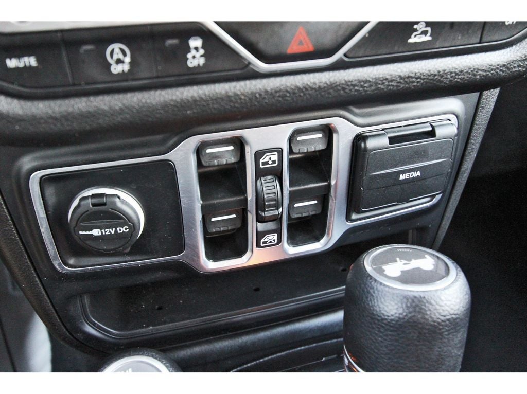 2024 Jeep Wrangler Sport S HEATED SEATS