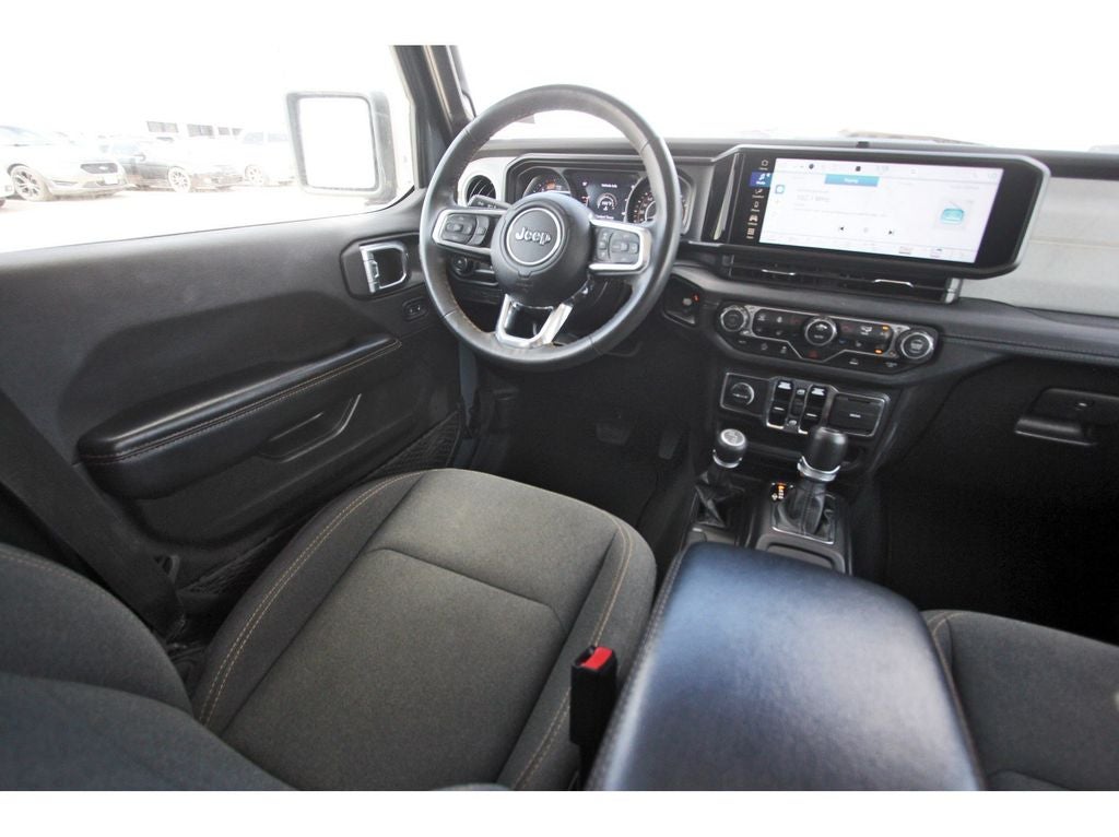 2024 Jeep Wrangler Sahara HARD TOP