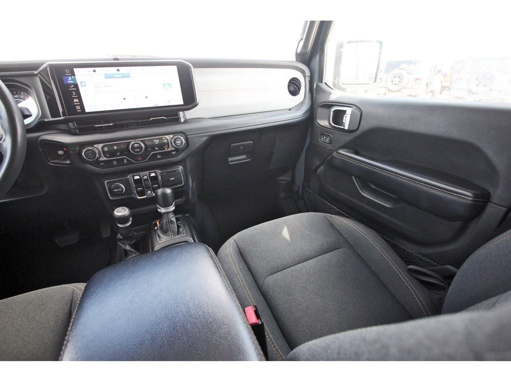 2024 Jeep Wrangler Sahara HARD TOP
