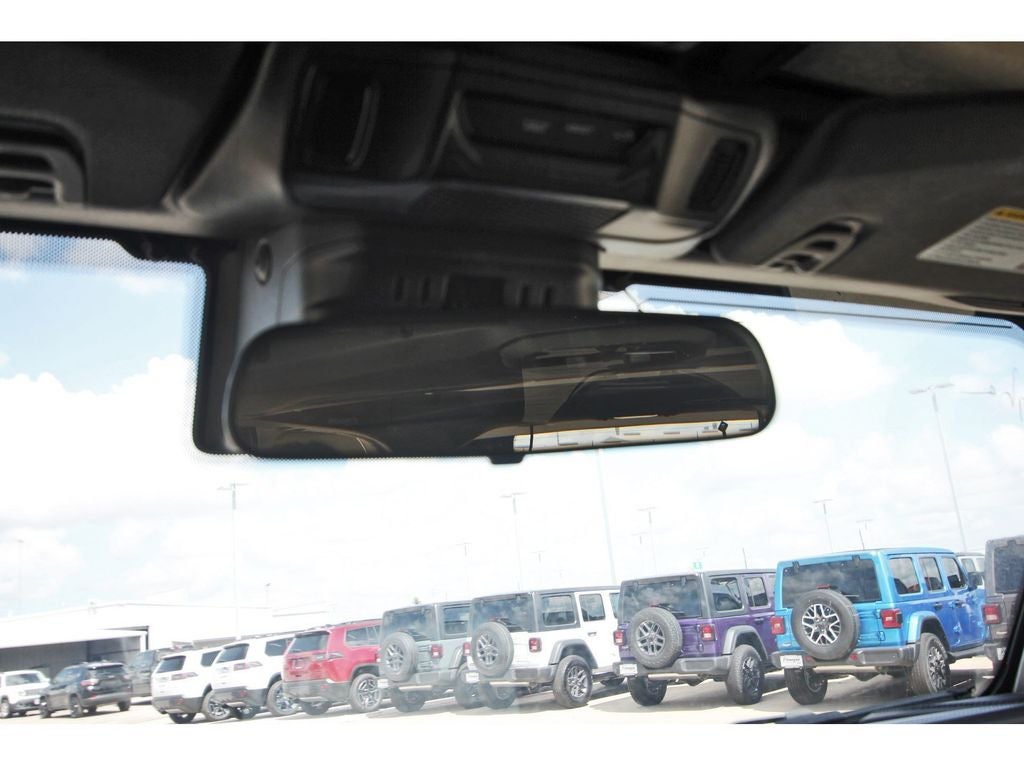 2024 Jeep Wrangler Sahara HARD TOP