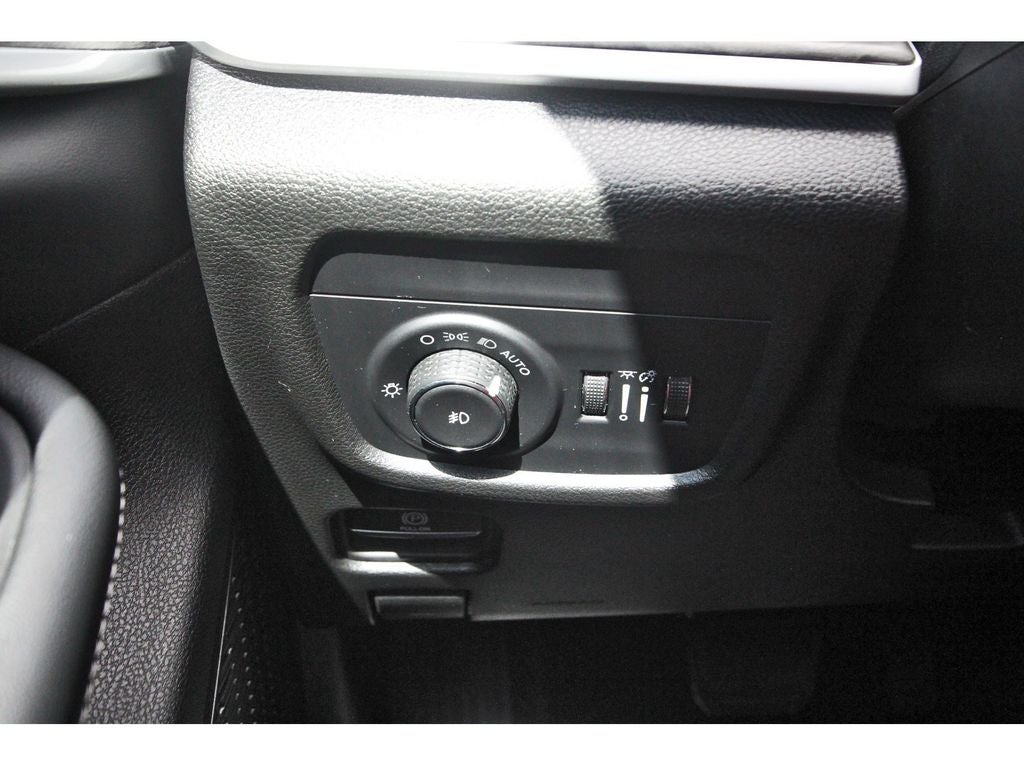 2024 Jeep Grand Cherokee Limited 4x2