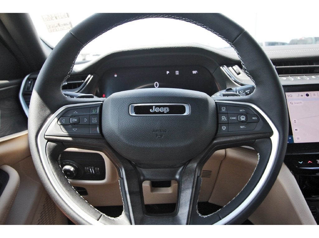 2027 Jeep Grand Cherokee Limited