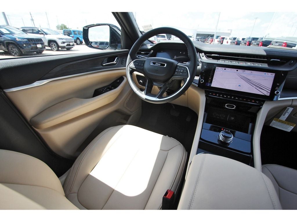 2027 Jeep Grand Cherokee Limited