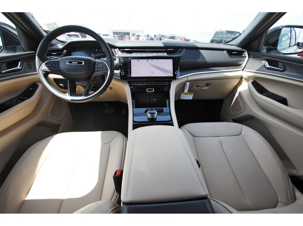 2027 Jeep Grand Cherokee Limited