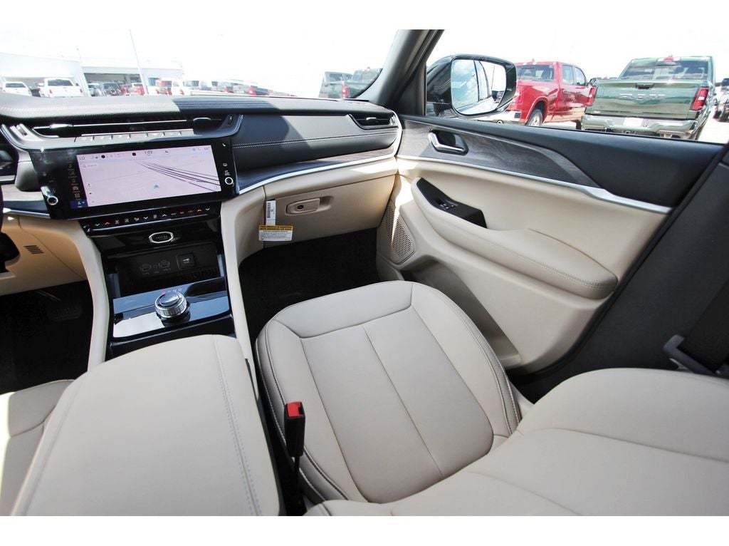 2027 Jeep Grand Cherokee Limited