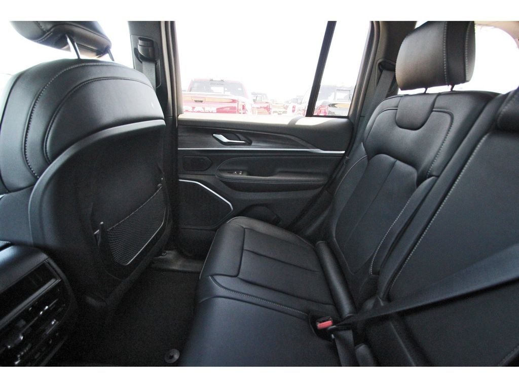 2026 Jeep Grand Cherokee GRAND CHEROKEE LIMITED RESERVE 4X4