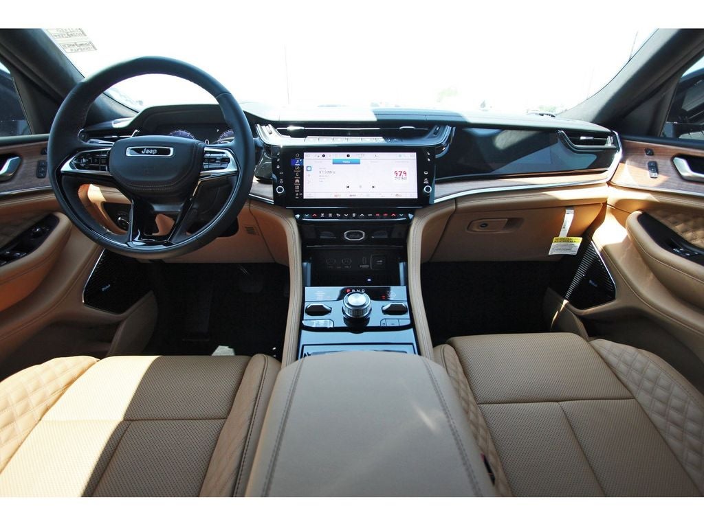 2026 Jeep Grand Cherokee GRAND CHEROKEE SUMMIT 4X4