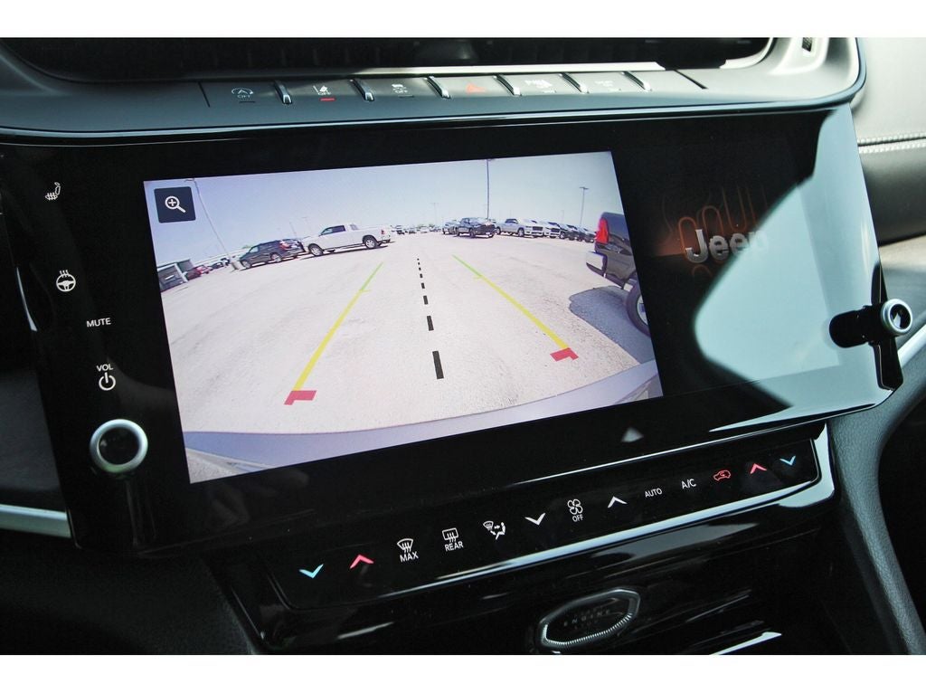 2026 Jeep Grand Cherokee GRAND CHEROKEE L LIMITED 4X2