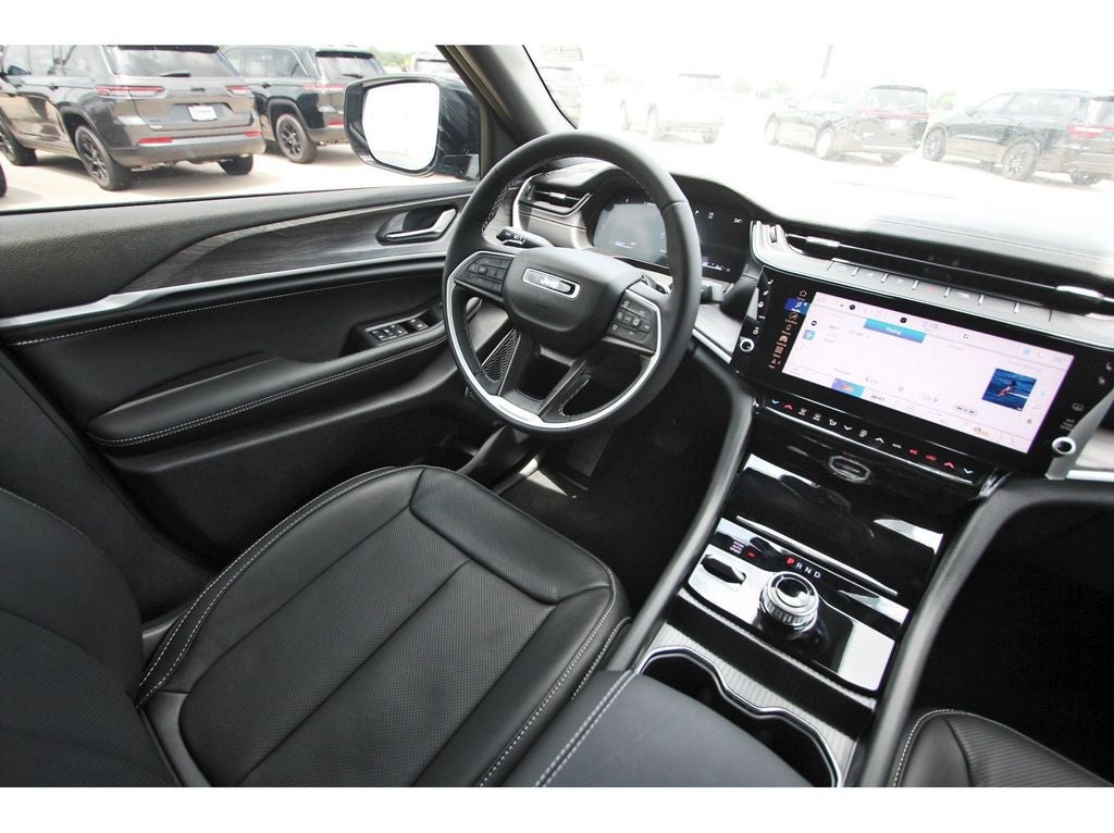 2026 Jeep Grand Cherokee GRAND CHEROKEE L LIMITED RESERVE 4X4