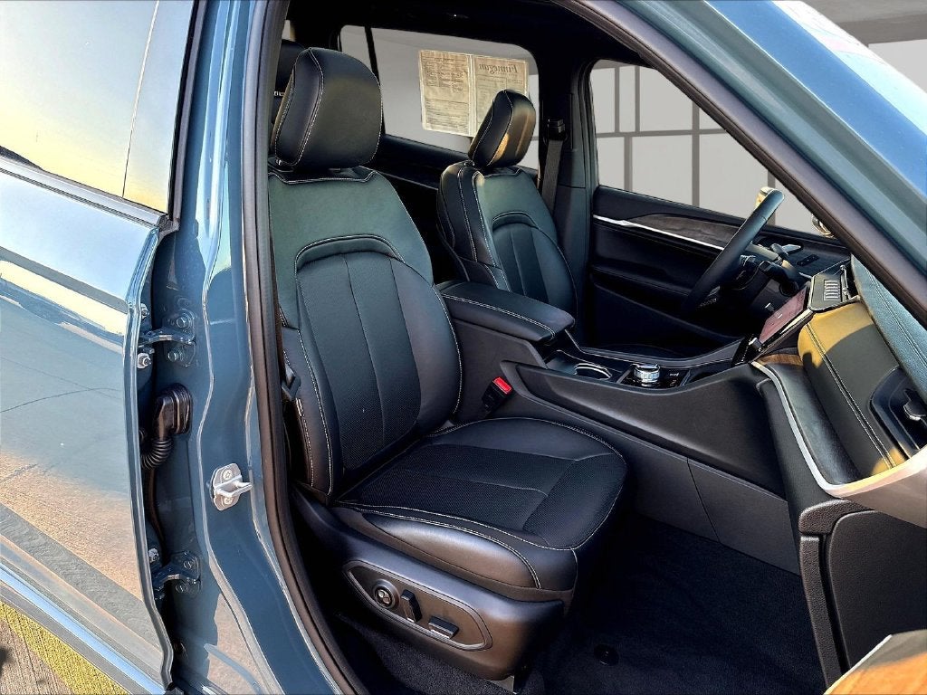 2026 Jeep Grand Cherokee L Limited Reserve