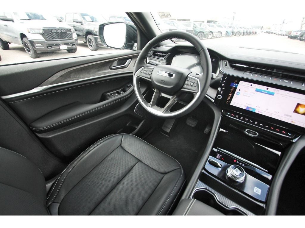 2026 Jeep Grand Cherokee GRAND CHEROKEE L LIMITED RESERVE 4X4