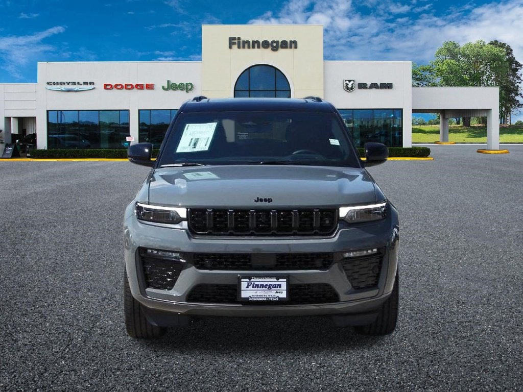 2027 Jeep Grand Cherokee Summit