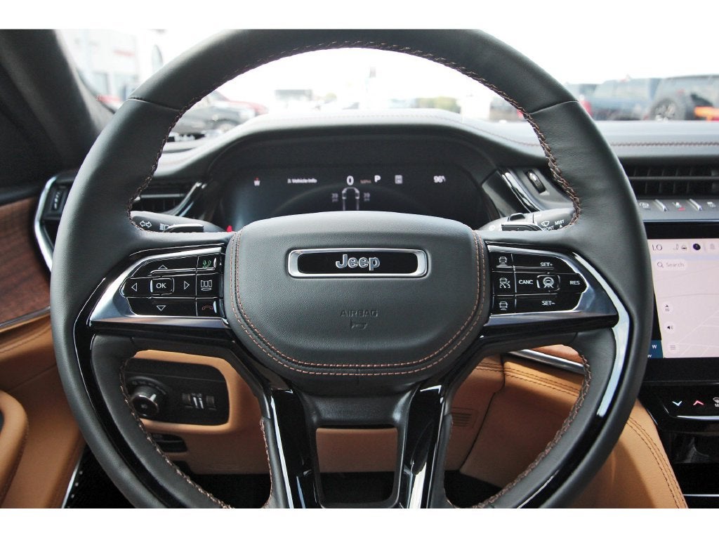 2027 Jeep Grand Cherokee Summit