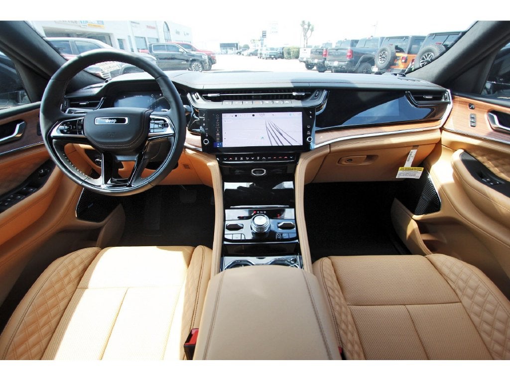 2027 Jeep Grand Cherokee Summit