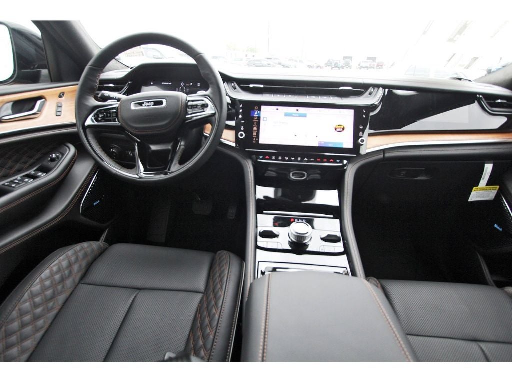2026 Jeep Grand Cherokee GRAND CHEROKEE L SUMMIT 4X4