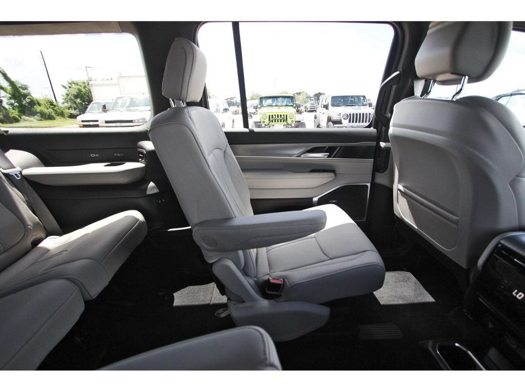 2026 Jeep Grand Wagoneer GRAND WAGONEER L 4X2