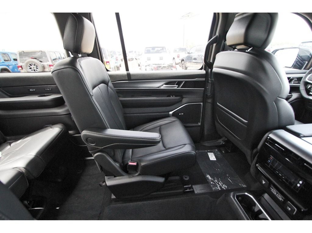 2026 Jeep Grand Wagoneer GRAND WAGONEER L 4X2