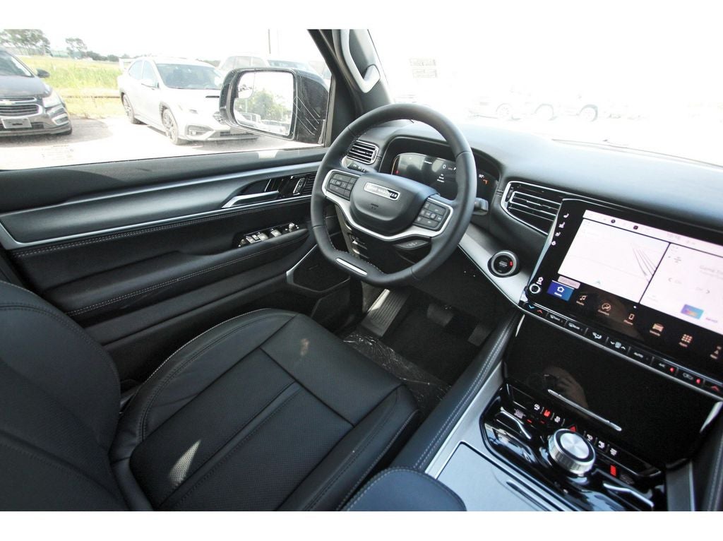 2026 Jeep Grand Wagoneer GRAND WAGONEER UPLAND 4X4