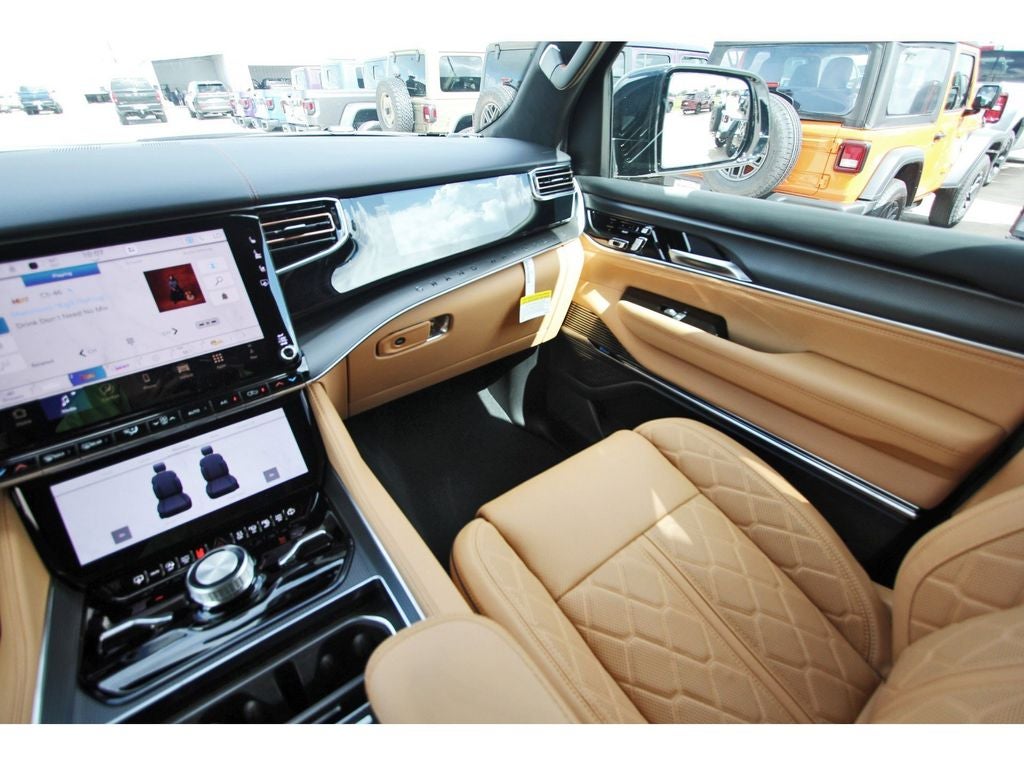 2026 Jeep Grand Wagoneer GRAND WAGONEER SUMMIT RESERVE 4X4