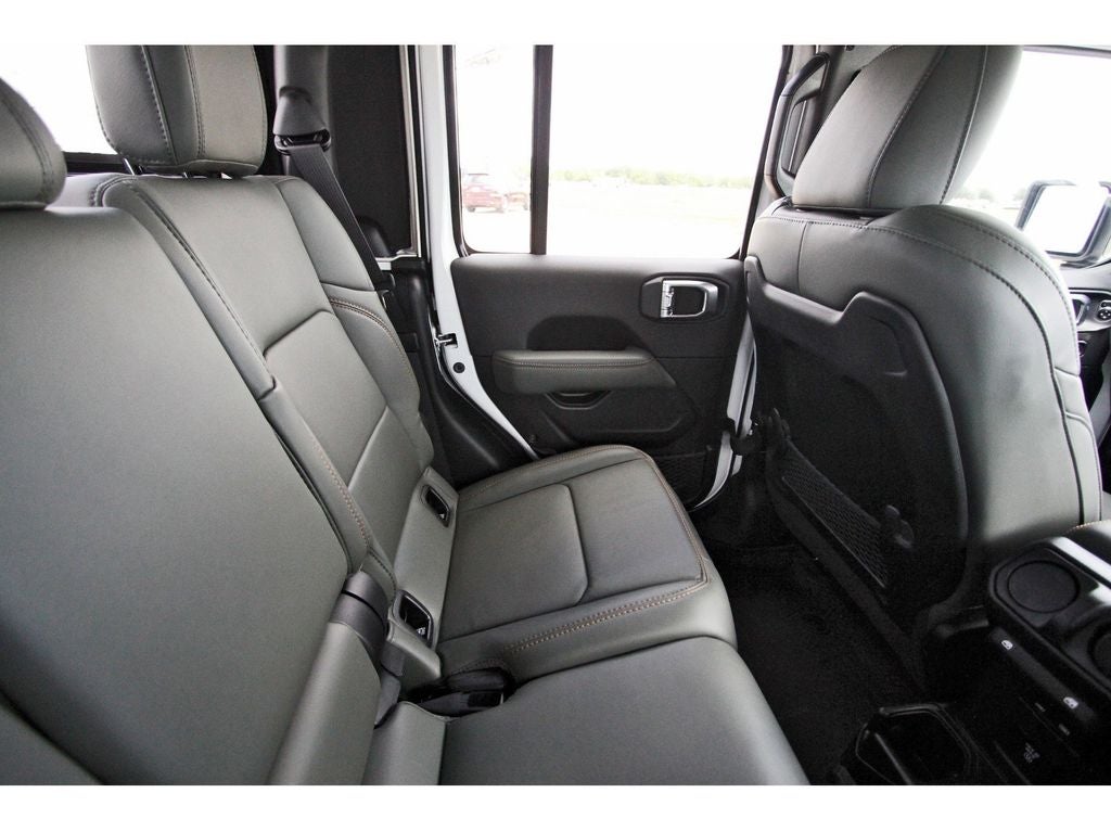 2026 Jeep Gladiator GLADIATOR MOJAVE X 4X4
