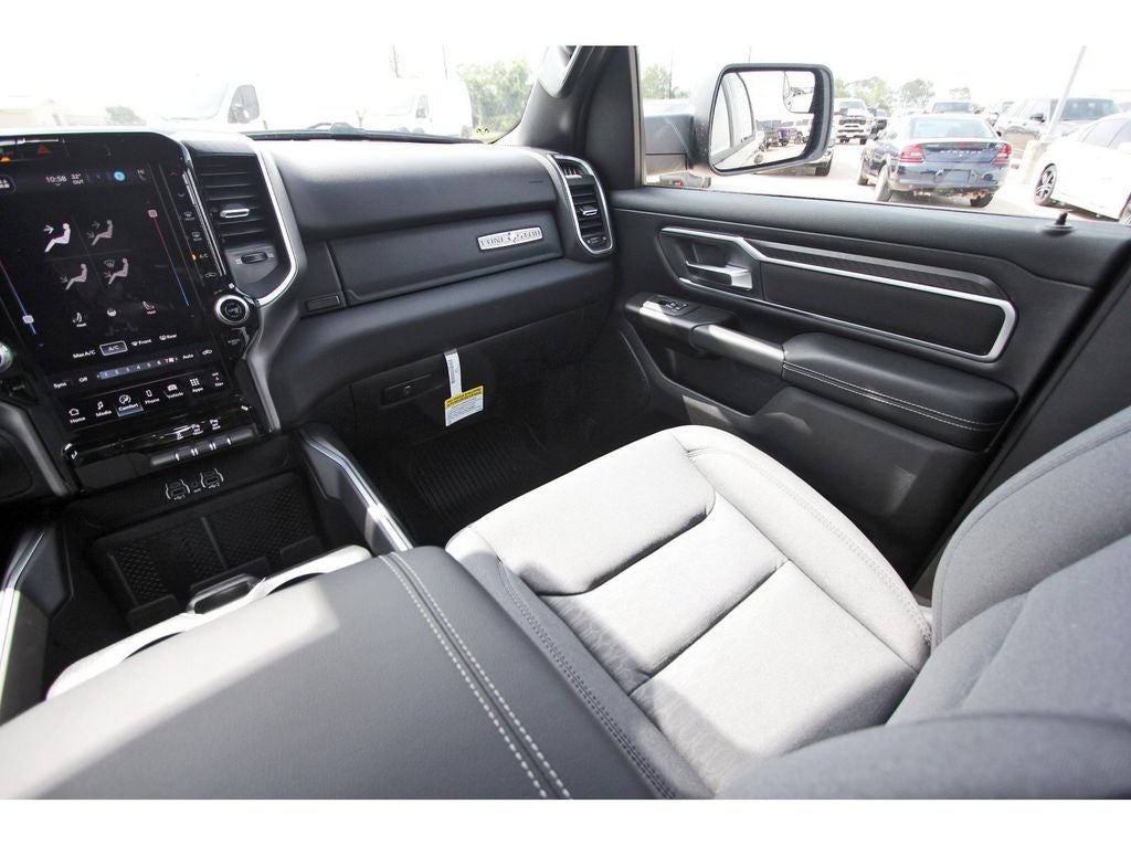 2026 RAM Ram 1500 RAM 1500 LONE STAR CREW CAB 4X2 5'7' BOX