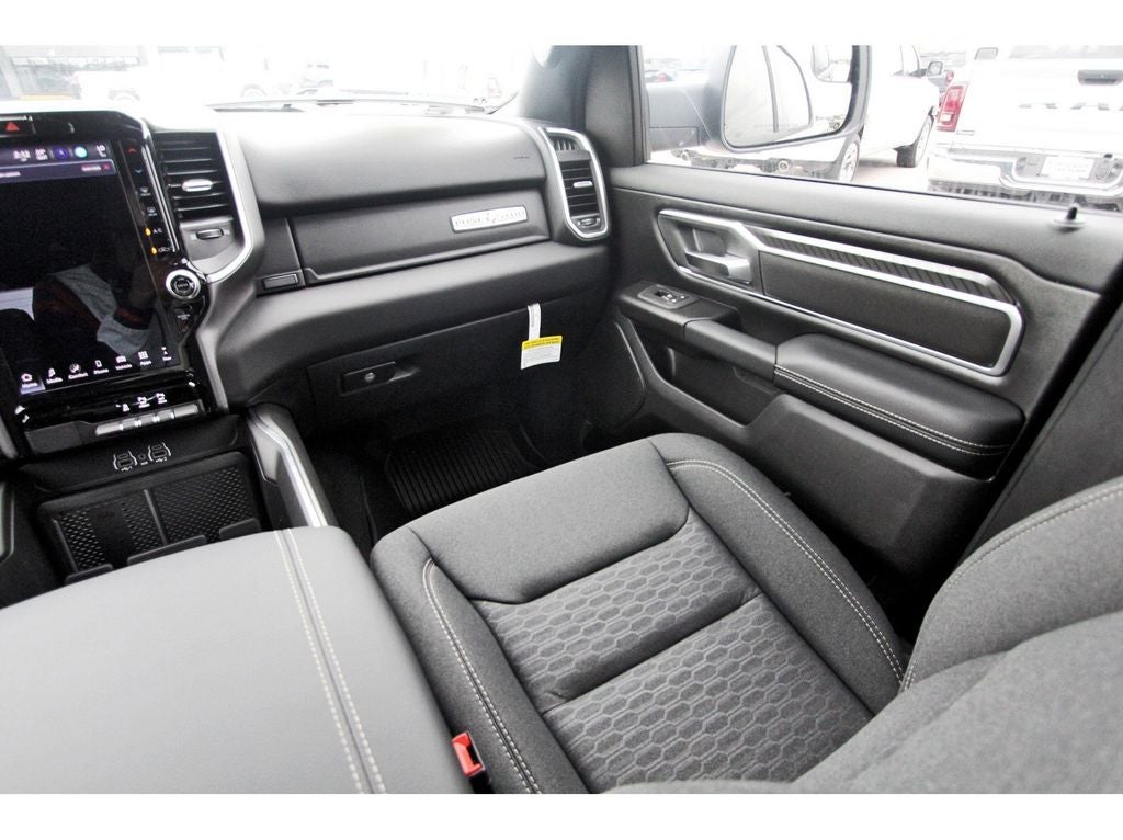 2026 RAM Ram 1500 RAM 1500 LONE STAR CREW CAB 4X2 5'7' BOX
