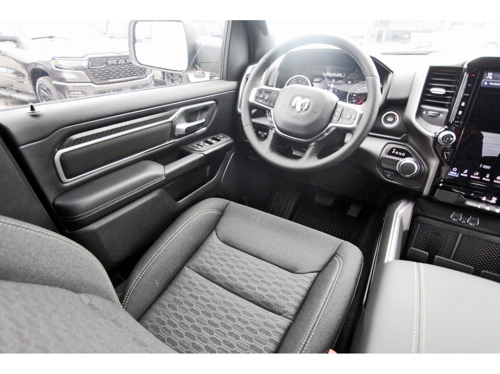 2026 RAM Ram 1500 RAM 1500 LONE STAR CREW CAB 4X2 5'7' BOX