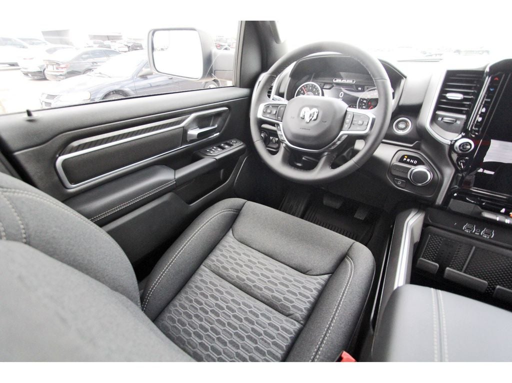 2026 RAM Ram 1500 RAM 1500 LONE STAR CREW CAB 4X2 5'7' BOX