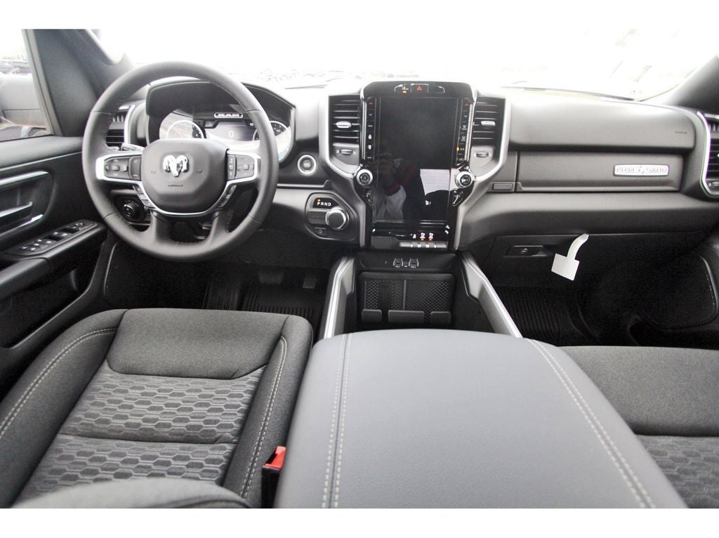2026 RAM Ram 1500 RAM 1500 LONE STAR CREW CAB 4X2 5'7' BOX