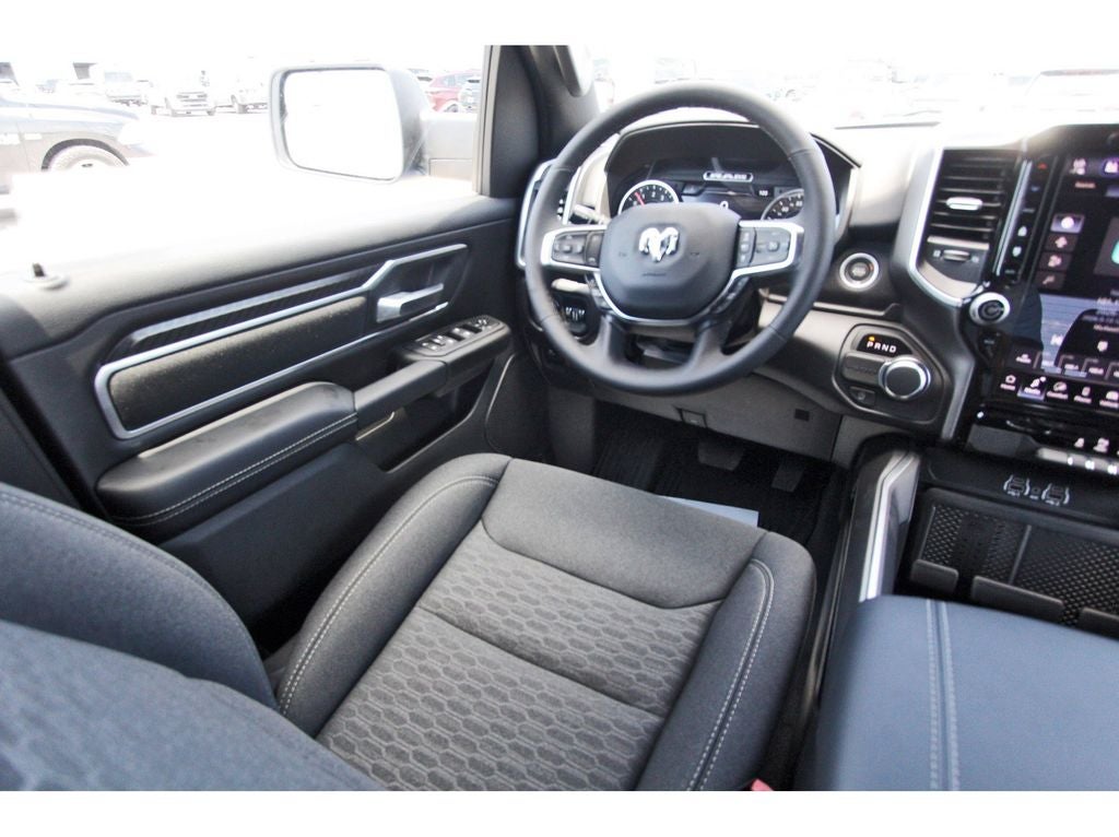 2026 RAM Ram 1500 RAM 1500 LONE STAR CREW CAB 4X2 5'7' BOX