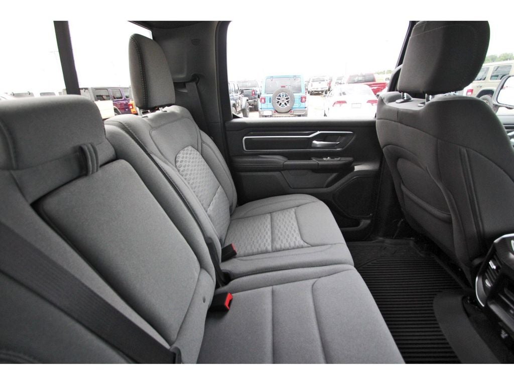 2026 RAM Ram 1500 RAM 1500 LONE STAR CREW CAB 4X2 5'7' BOX