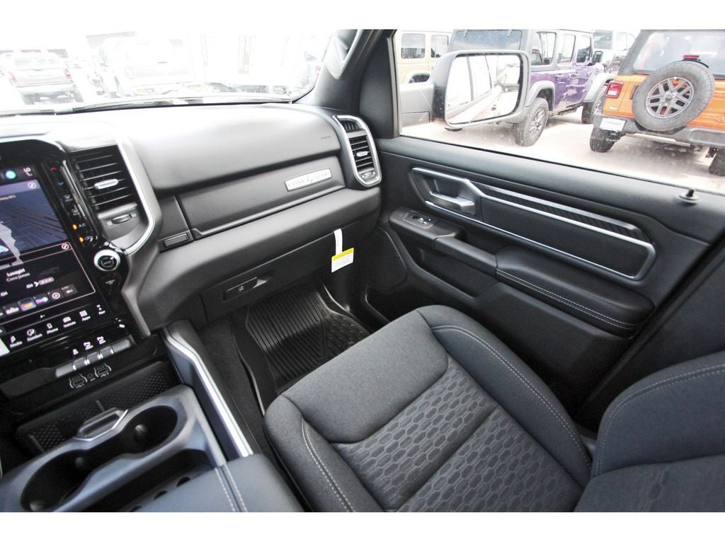 2026 RAM Ram 1500 RAM 1500 LONE STAR CREW CAB 4X2 5'7' BOX