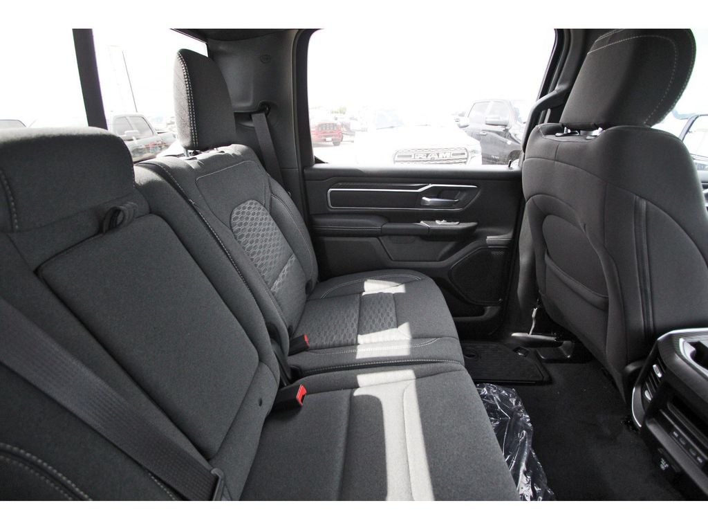 2026 RAM Ram 1500 RAM 1500 LONE STAR CREW CAB 4X2 5'7' BOX
