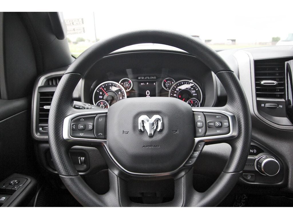 2026 RAM Ram 1500 RAM 1500 EXPRESS CREW CAB 4X2 5'7' BOX
