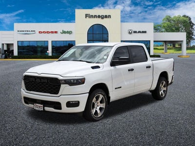 2026 RAM Ram 1500 RAM 1500 EXPRESS CREW CAB 4X2 5'7' BOX