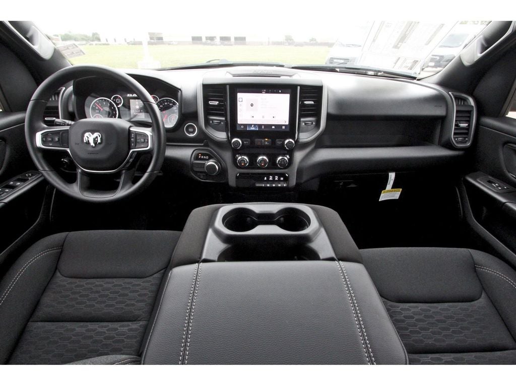 2026 RAM Ram 1500 RAM 1500 EXPRESS CREW CAB 4X2 5'7' BOX