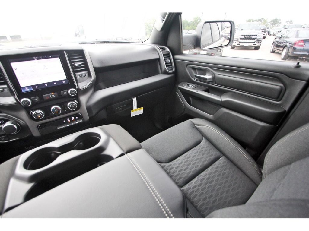 2026 RAM Ram 1500 RAM 1500 EXPRESS CREW CAB 4X2 5'7' BOX