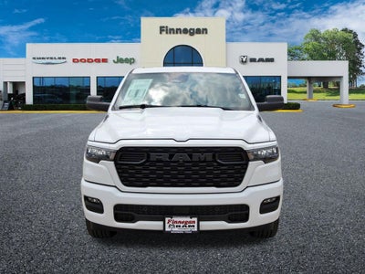 2026 RAM Ram 1500 RAM 1500 EXPRESS CREW CAB 4X2 5'7' BOX