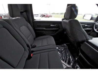 2026 RAM Ram 1500 RAM 1500 EXPRESS CREW CAB 4X2 5'7' BOX