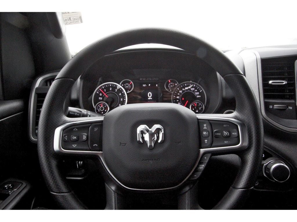 2026 RAM Ram 1500 RAM 1500 EXPRESS CREW CAB 4X2 5'7' BOX