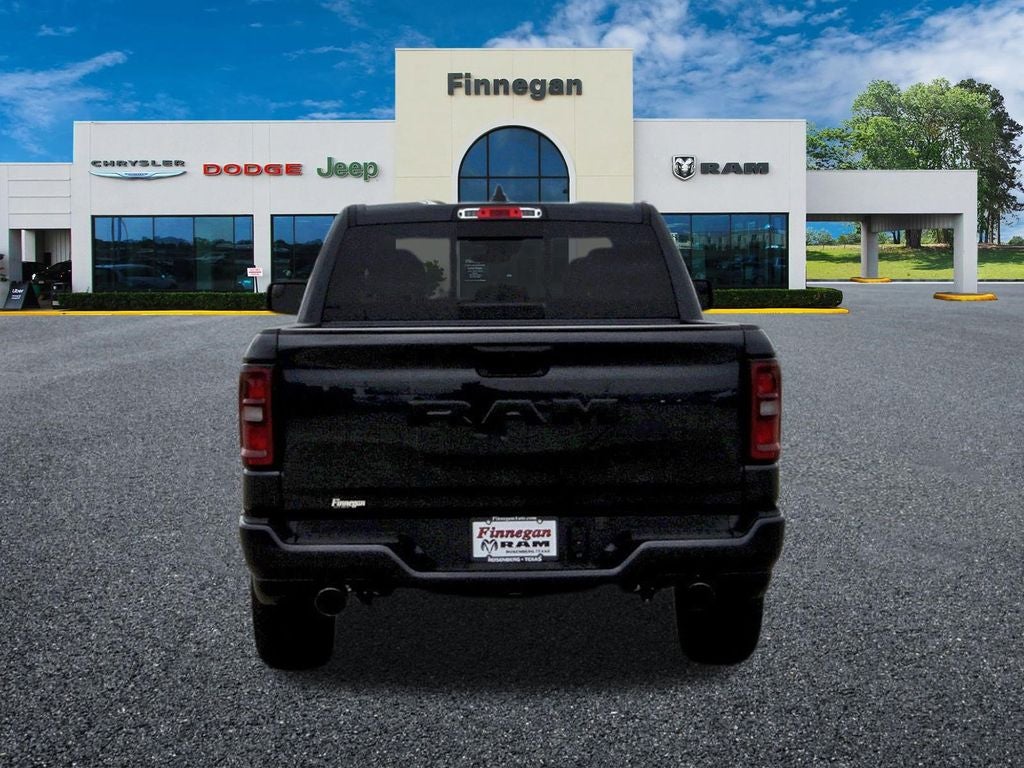 2026 RAM Ram 1500 RAM 1500 EXPRESS CREW CAB 4X2 5'7' BOX