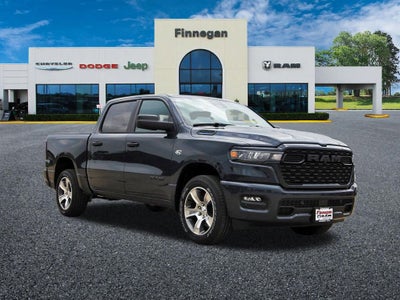 2026 RAM Ram 1500 RAM 1500 EXPRESS CREW CAB 4X2 5'7' BOX