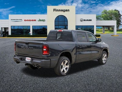 2026 RAM Ram 1500 RAM 1500 EXPRESS CREW CAB 4X2 5'7' BOX