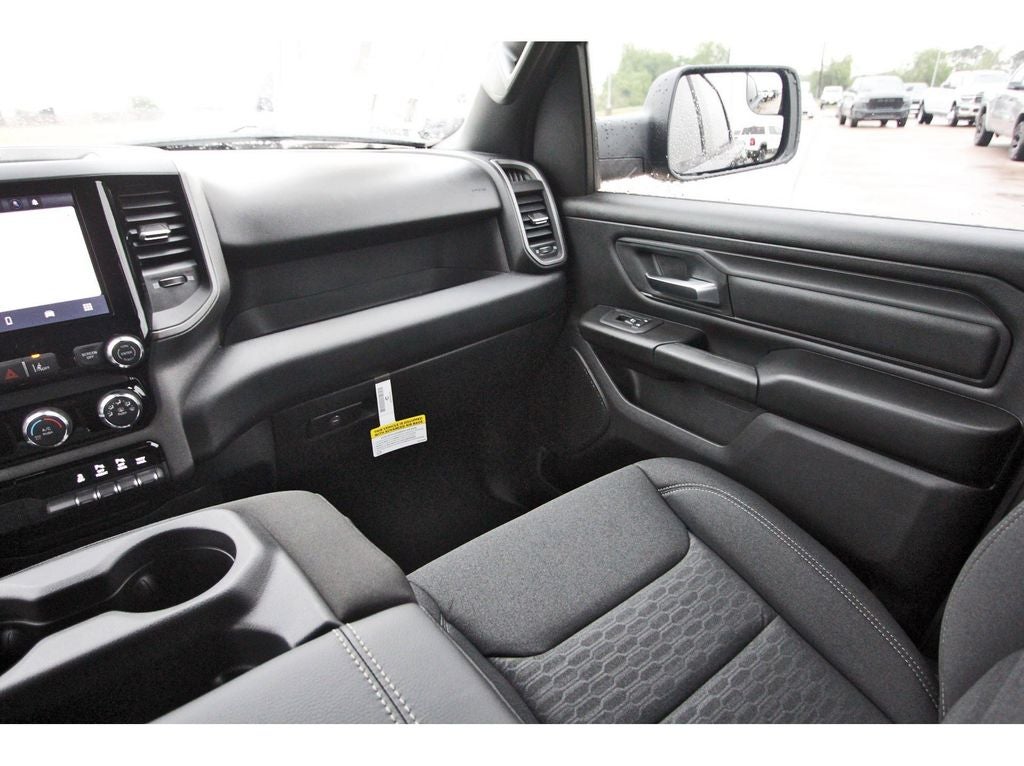 2026 RAM Ram 1500 RAM 1500 EXPRESS CREW CAB 4X2 5'7' BOX