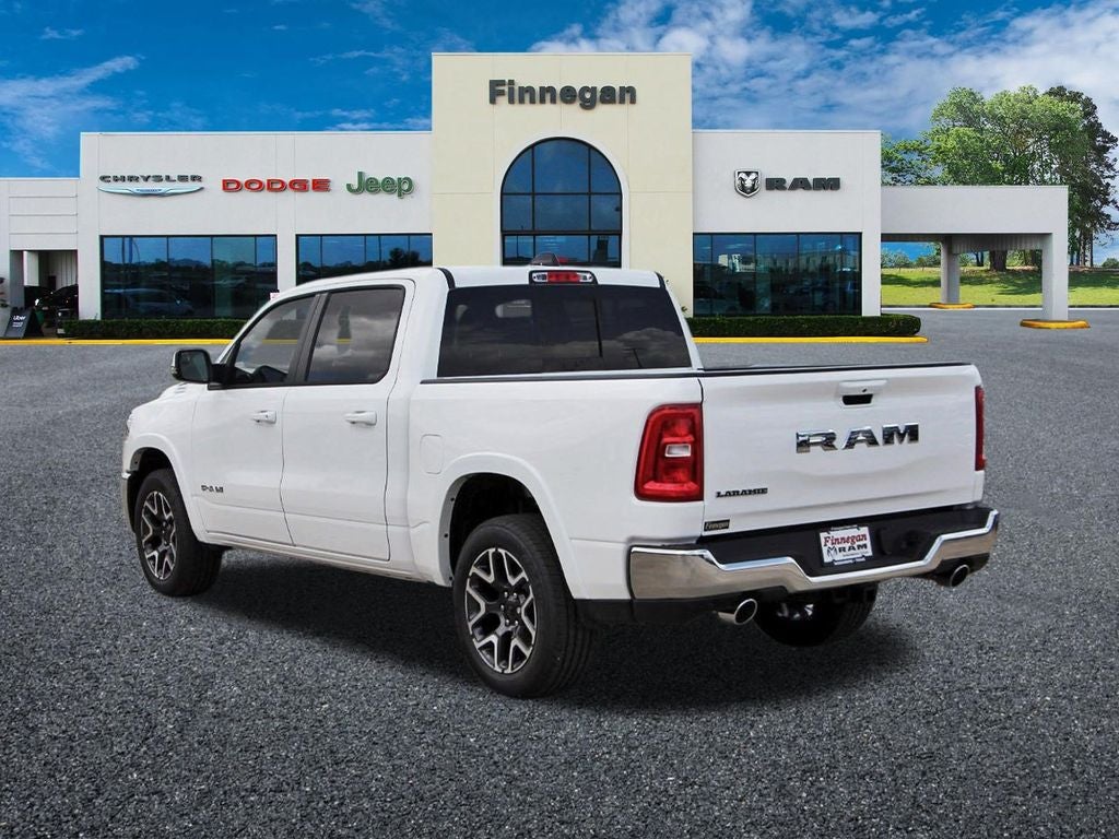 2026 RAM Ram 1500 RAM 1500 LARAMIE CREW CAB 4X2 5'7' BOX