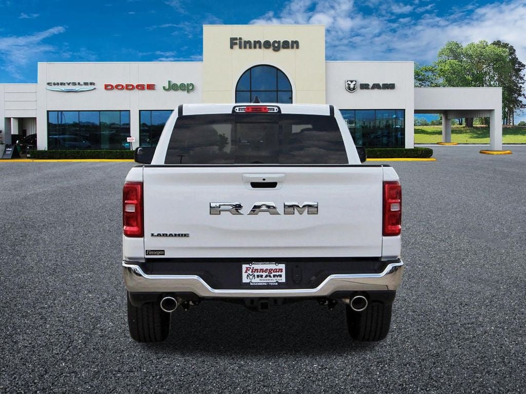 2026 RAM Ram 1500 RAM 1500 LARAMIE CREW CAB 4X2 5'7' BOX