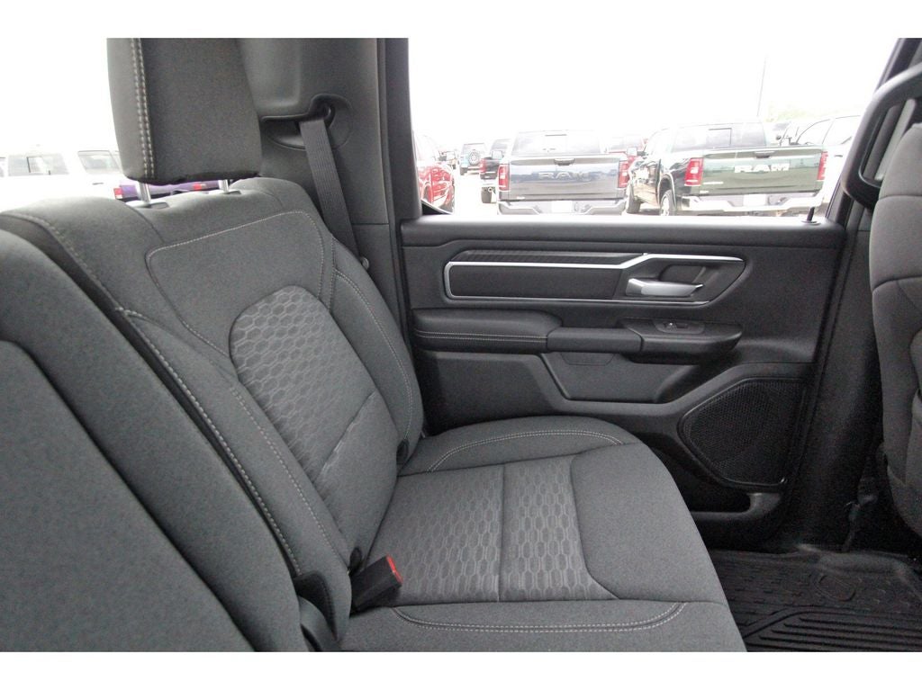 2026 RAM Ram 1500 RAM 1500 LONE STAR CREW CAB 4X2 6'4' BOX
