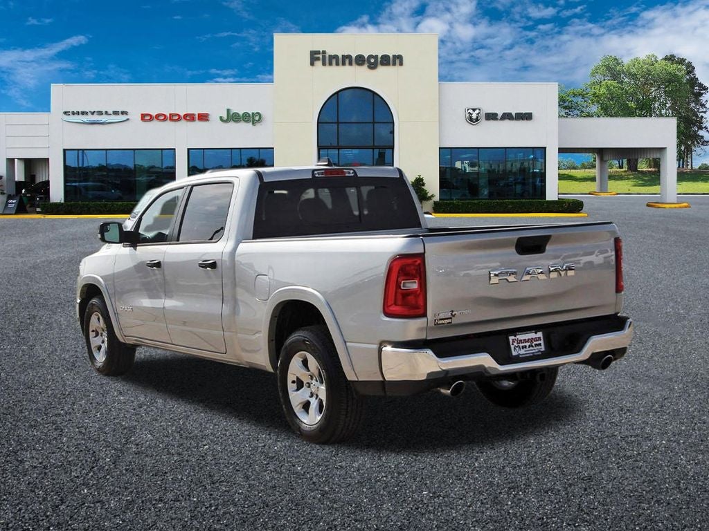 2026 RAM Ram 1500 RAM 1500 LONE STAR CREW CAB 4X2 6'4' BOX
