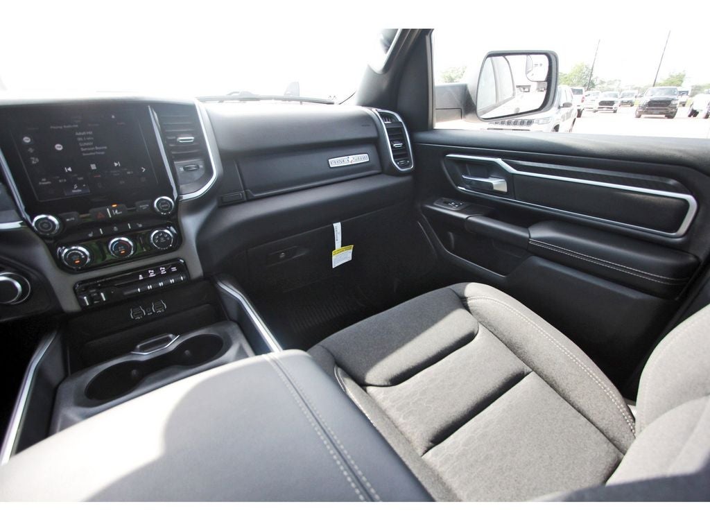 2026 RAM Ram 1500 RAM 1500 LONE STAR CREW CAB 4X2 6'4' BOX